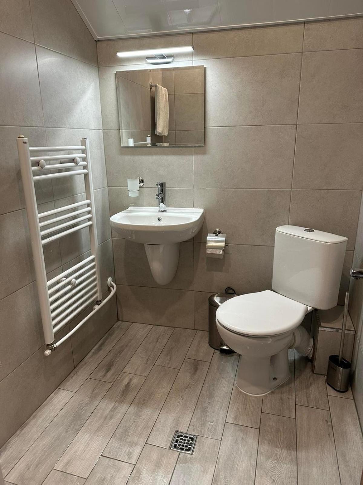 Hotel Sunny House Madzhare Zewnętrze zdjęcie